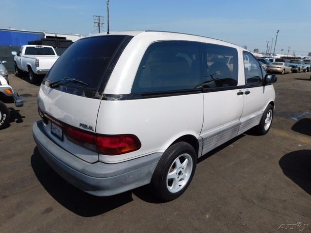 1991 Toyota Previa LE - photo 6
