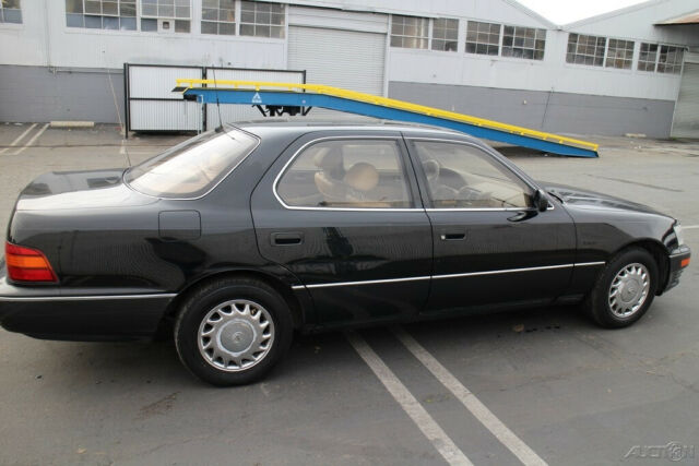 1991 Lexus LS - photo 6