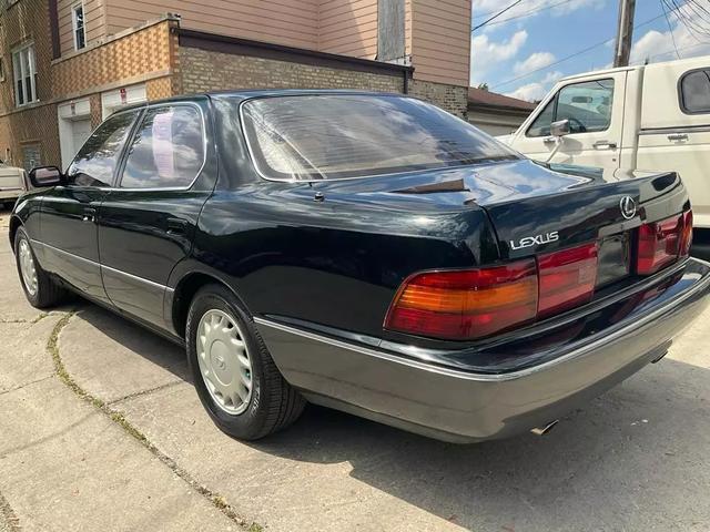 1991 Lexus LS 4D Sedan - photo 3