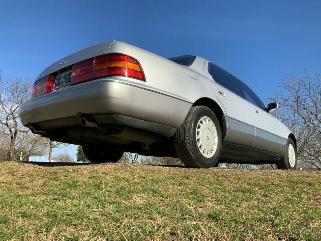 1991 Lexus LS 400 Luxury Sedan 4dr Sedan - photo 6
