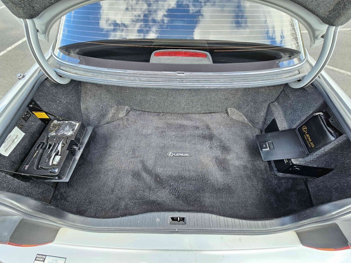 1991 Lexus LS 400 - photo 12