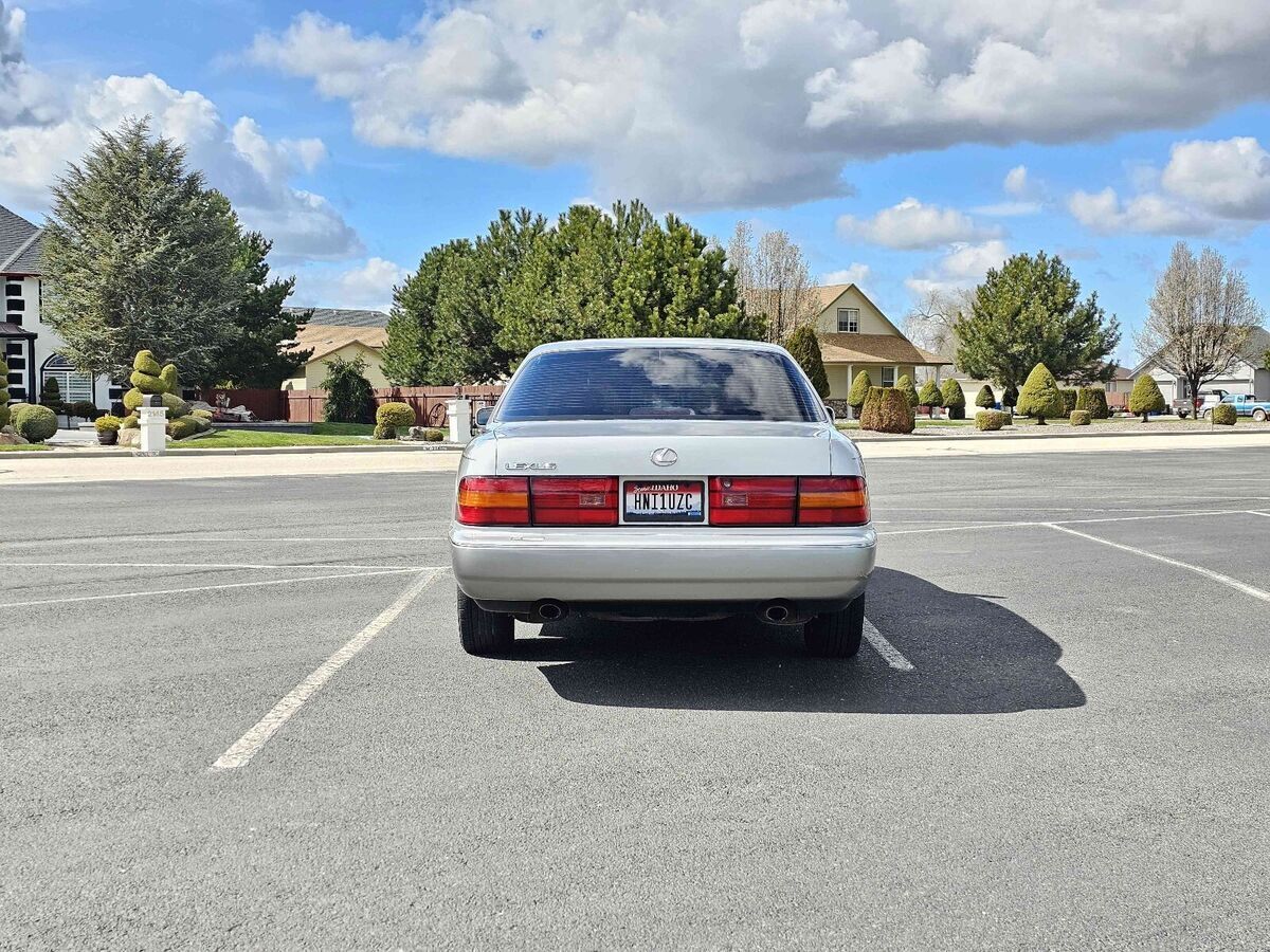 1991 Lexus LS 400 - photo 6