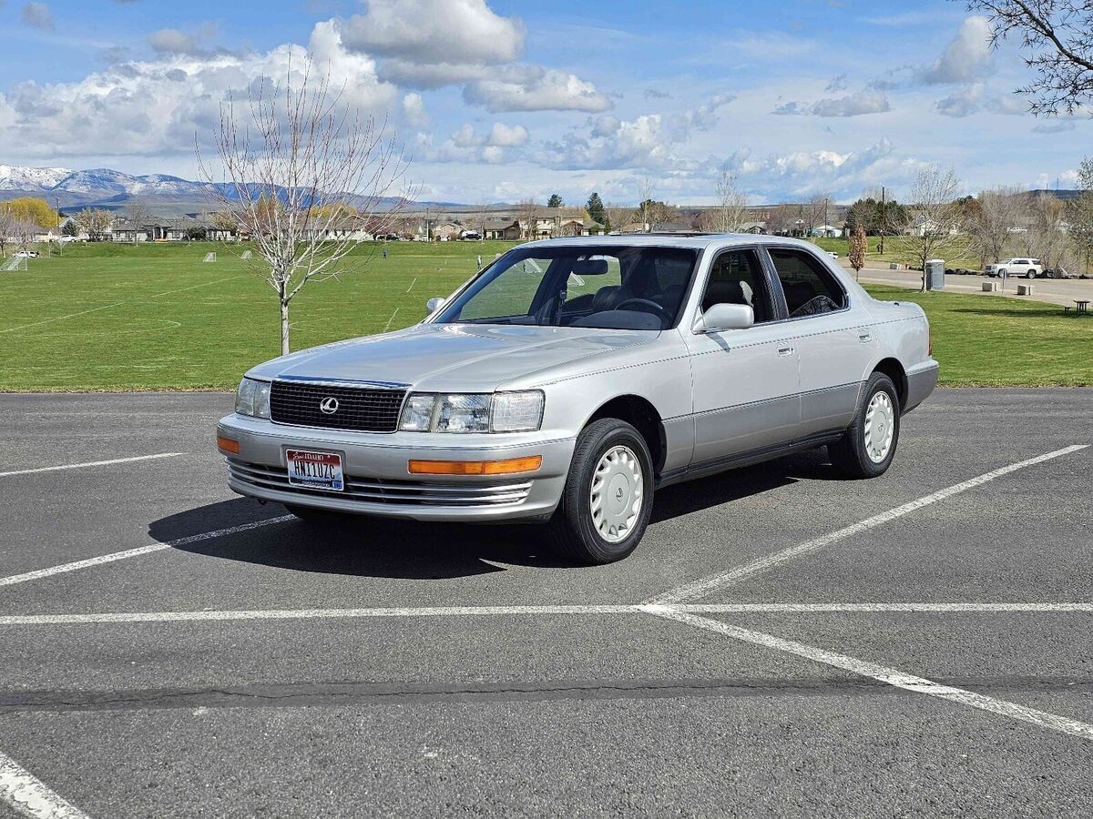 1991 Lexus LS 400 - photo 9