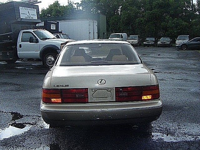1991 Lexus LS - photo 5