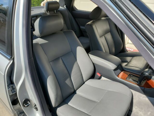 1991 Lexus LS - photo 13