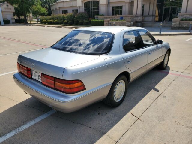 1991 Lexus LS - photo 6