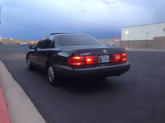 1991 Lexus LS Base Sedan 4-Door - photo 5
