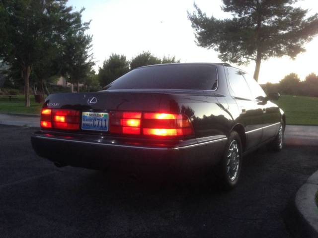 1991 Lexus LS Base Sedan 4-Door - photo 7