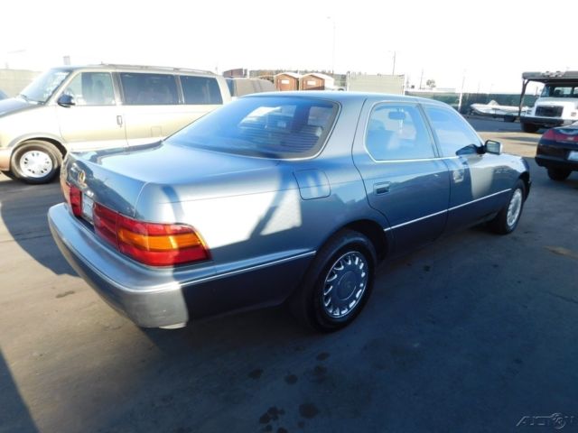 1991 Lexus LS - photo 6
