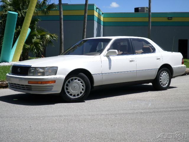 1991 Lexus LS LS400 SEDAN AUTO. - photo 2