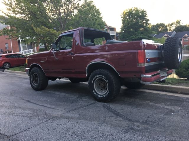 1991 LIFTED Ford bronco Silver Anniversary Edition 5.8L 1991 Ford Bronco Silver Anniversary