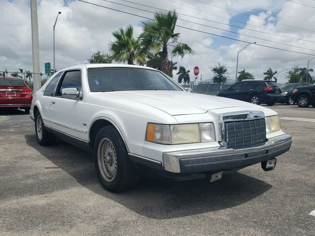 1991 Lincoln Mark VII LSC | 5.0L V8 | 57K MIles | Runs and Drives Great 1991 Lincoln Mark Series LSC