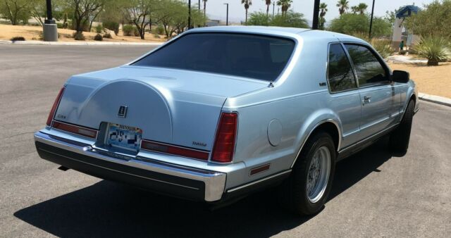 1991 Lincoln Mark Series - photo 7