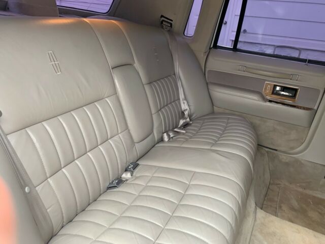 1991 Lincoln Town Car Town Car - photo 10