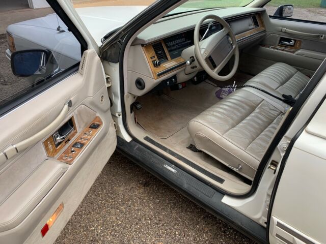 1991 Lincoln Town Car Town Car - photo 4