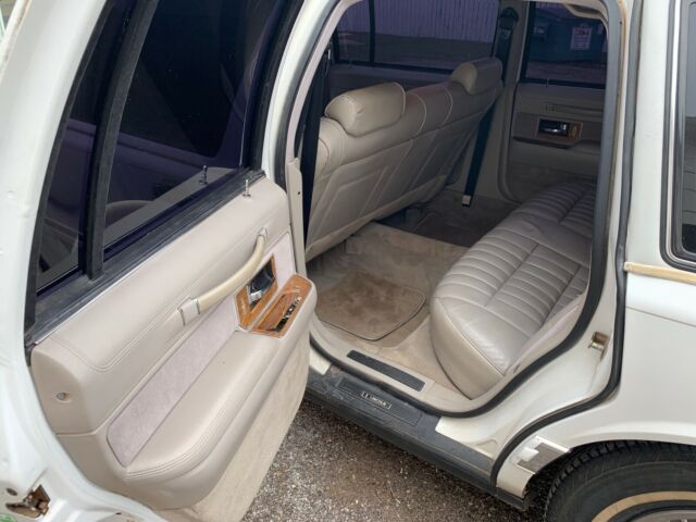 1991 Lincoln Town Car Town Car - photo 6