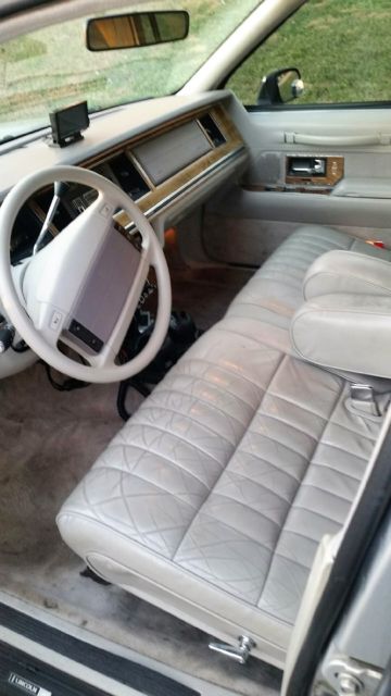 1991 Lincoln Town Car - photo 5