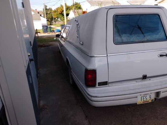 1991 Lincoln Town Car - photo 5