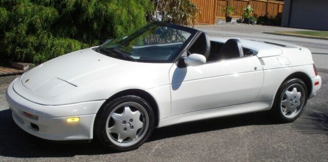 1991 Lotus Elan - photo 3