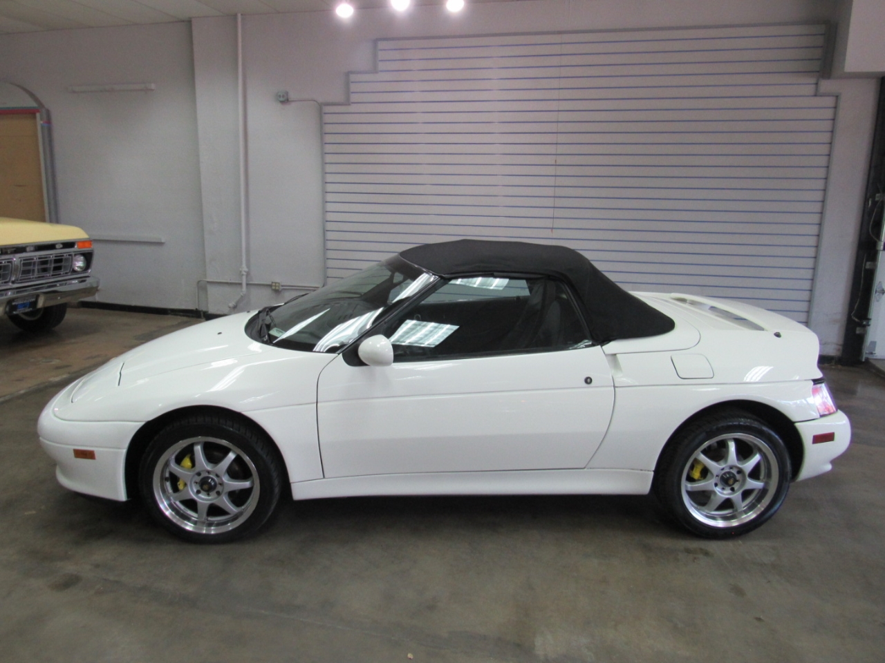 1991 Lotus Elan SE - photo 2