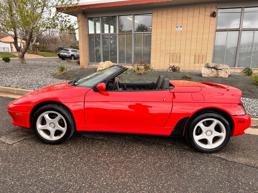 1991 Lotus Elan Turbo Very hard to find Lotus Elan SE - photo 2