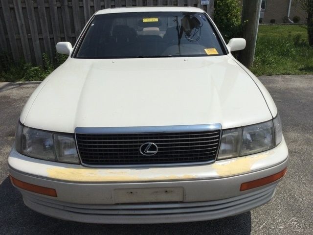 1991 Lexus LS 400 - photo 2