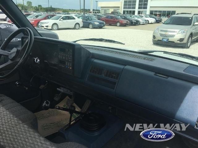 1991 Chevrolet C/K Pickup 3500 LS Base Model 1991 Pickup Truck - photo 8
