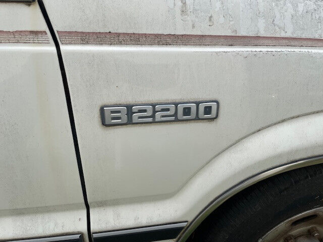 1991 Mazda B-Series Pickups - photo 4