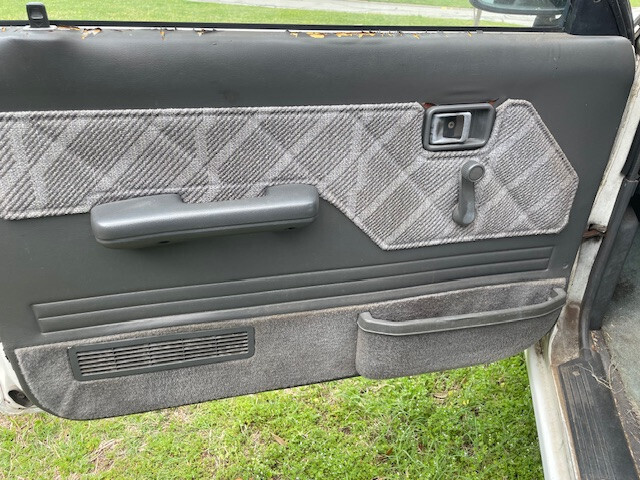 1991 Mazda B-Series Pickups - photo 9