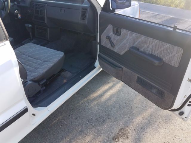 1991 Mazda B-Series Pickups LE-5 - photo 9