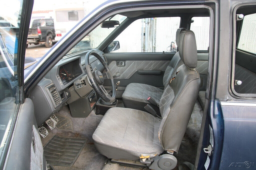1991 Mazda B-Series Pickups B2200 - photo 12