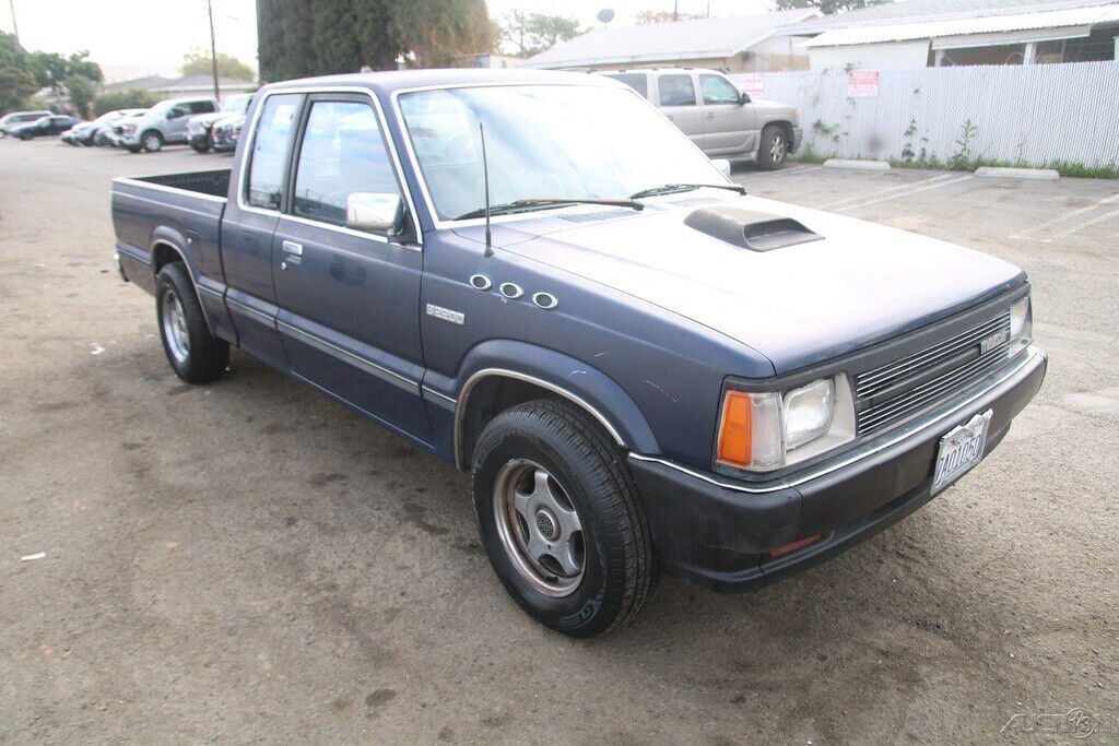 1991 Mazda B-Series Pickups B2200 - photo 8