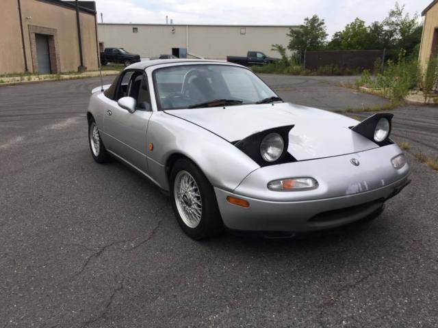1991 Mazda Eunos Roadster Miata JDM RHD Hardtop 5 Speed BBS Wheels 1991 Mazda MX-5 Miata Eunos Roadster