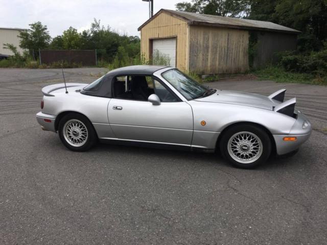 1991 Mazda MX-5 Miata Eunos Roadster - photo 3