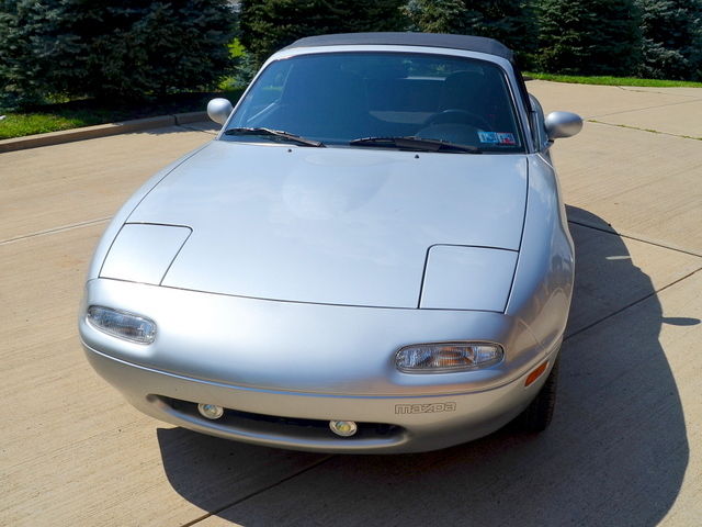 1991 Mazda MX-5 Miata Base 2 door convertible - photo 5