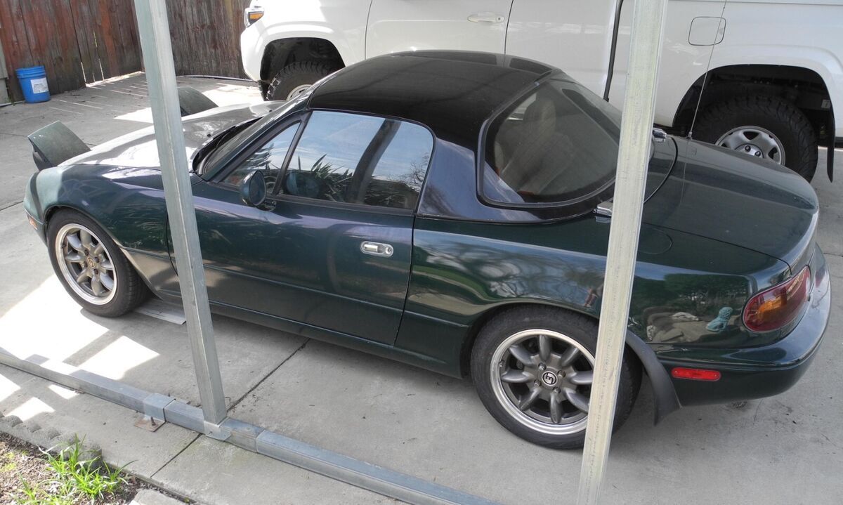 1991 Mazda MX-5 Miata BRG Special Edition Biscuit Leather Interior - photo 9
