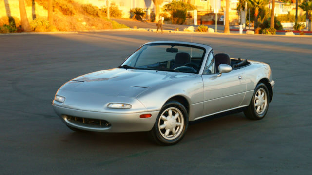 1991 Mazda Miata Convertible 2-Door 1.6L 83000miles Excellent Condition!! 1991 Mazda MX-5 Miata Base Convertible 2-Door