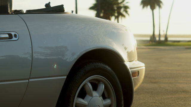 1991 Mazda MX-5 Miata Base Convertible 2-Door - photo 7