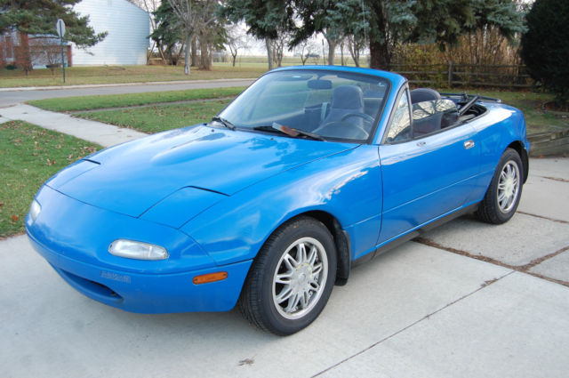 1991 Mazda Miata M-X5 1991 Mazda MX-5 Miata