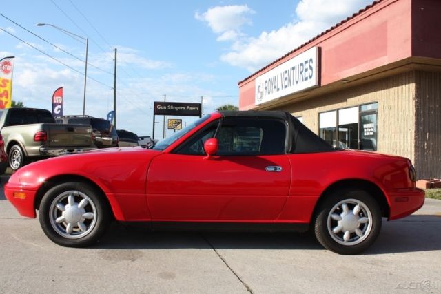 1991 Mazda MX-5 Miata ONLY 80K MILES FLORIDA IMMACULATE NO RESERVE!! - photo 10