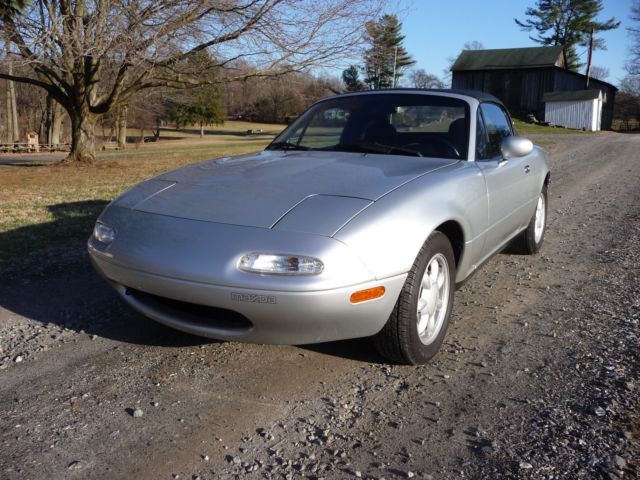 1991 Mazda Miata MX5 - A Low Mileage Silver Stone Unicorn 1991 Mazda MX-5 Miata