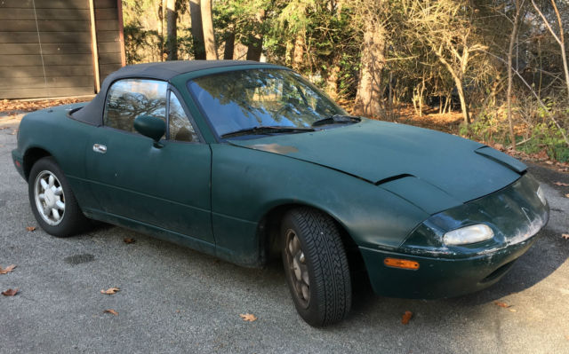 1991 Mazda Miata SE Special Edition Convertible 2-Door BRG manual tonneau as-is 1991 Mazda MX-5 Miata SE Convertible 2-Door