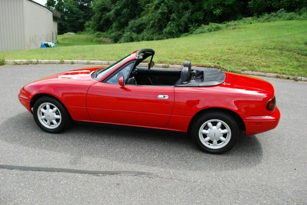 1991 Mazda MX-5 Miata Base 2dr Convertible - photo 7