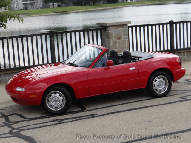 1991 MAZDA MX-5 MIATA CONVERTIBLE 5SPD ONLY 10,845 ORIGINAL MILES ALL VIN TAGS 1991 Mazda MX-5 Miata 2dr Coupe Convertible