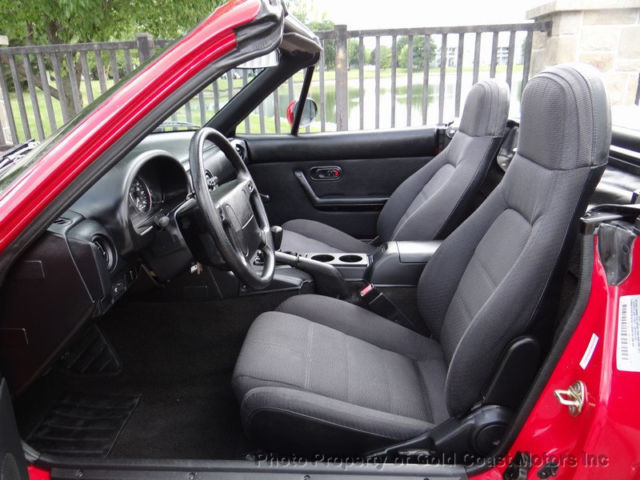 1991 Mazda MX-5 Miata 2dr Coupe Convertible - photo 8