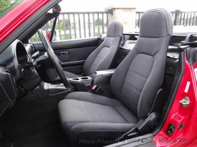 1991 Mazda MX-5 Miata 2dr Coupe Convertible - photo 9