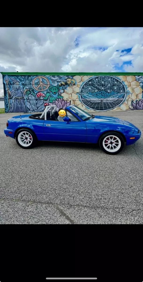 1991 Mazda Mx-5 Miata Convertible Blue 1991 Mazda MX-5 Miata