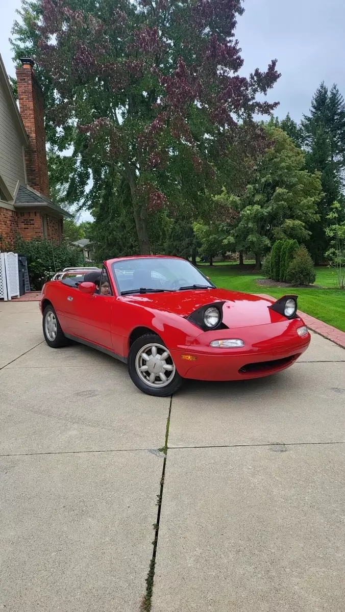 1991 Mazda Mx-5 Miata Convertible Red 1991 Mazda MX-5 Miata