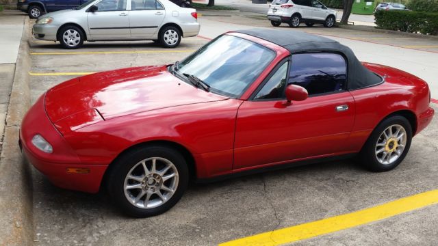 1991 Mazda MX-5 Miata convertible runs great clean Texas title Manual transmissi 1991 Mazda MX-5 Miata