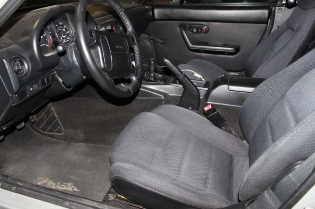 1991 Mazda MX-5 Miata Base Convertable 2-Door - photo 7